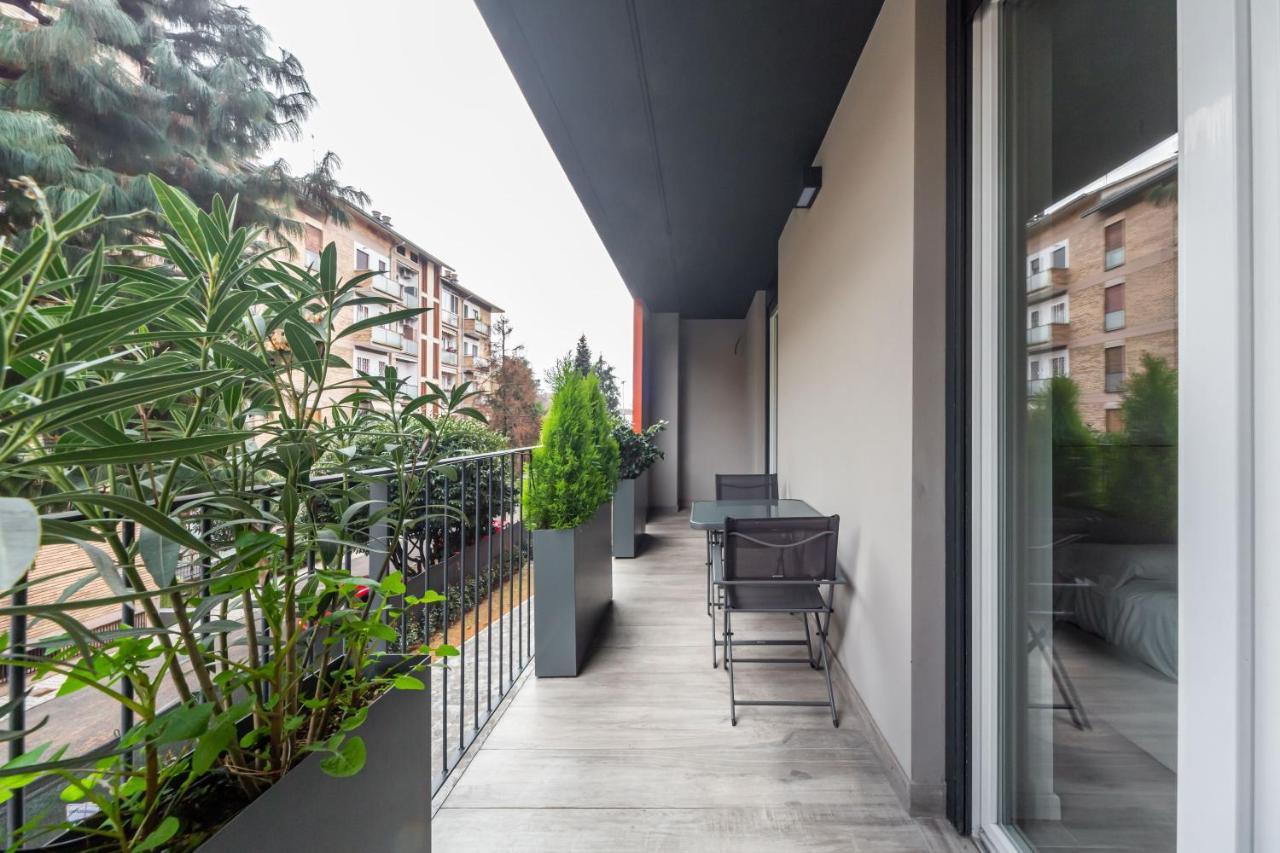 Comfy Apt With Private Parking & Balcony 米兰 外观 照片