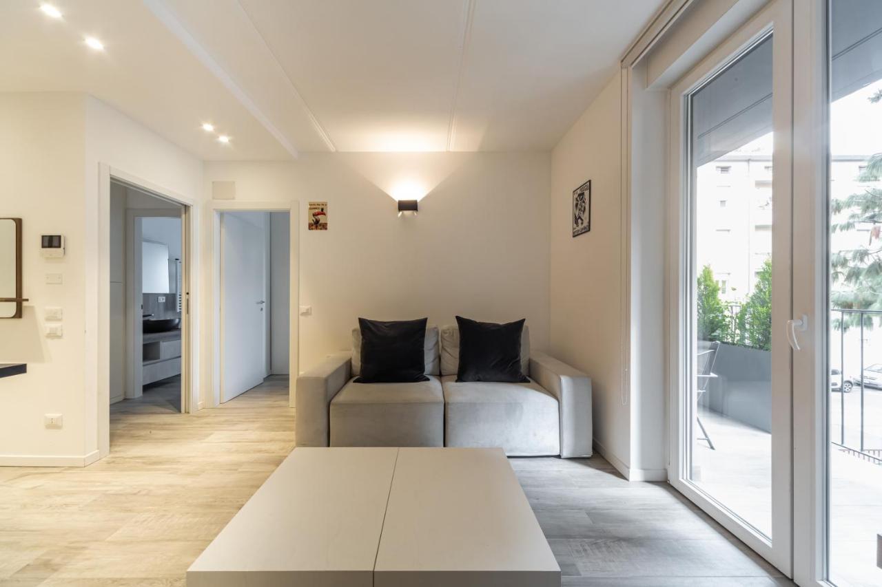 Comfy Apt With Private Parking & Balcony 米兰 外观 照片