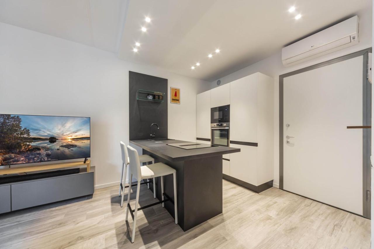 Comfy Apt With Private Parking & Balcony 米兰 外观 照片
